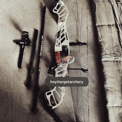 Hoyt Invicta 60lb
