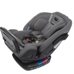 NUNA Exec / All in one Convertible car seat