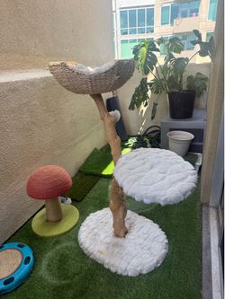Mau pet cat tree
