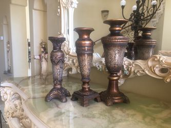 3 stand candle holder