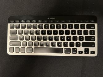 Logitech K811 wireless bluetooth Easy-Switch Keyboard