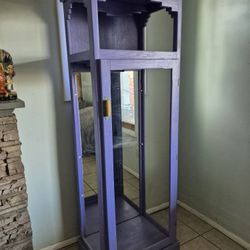 Glass & Mirror Hutch With Lights 