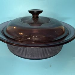 Corning Ware Visions Cranberry Casserole Dish Glass Dutch Oven 1.5 Liter V-32-B