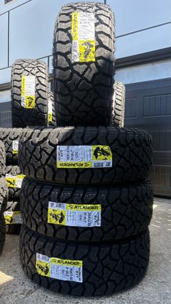 4 BRAND NEW TIRES 35x12.50r18.