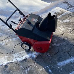 Snow Blower 