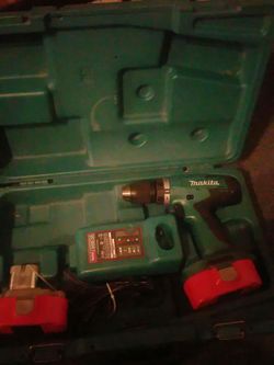 Makita Like new great working drill