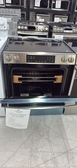 UP TO 50% OFF / GE 30-in. 5-Burner Slide-In Electric Range in Stainless Steel Was$1349