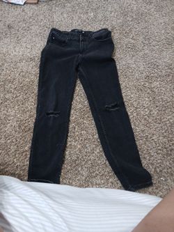 Black Skinny Jeans 