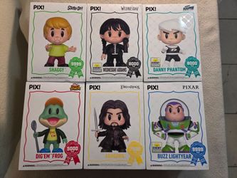 Thrilljoy Pix! - Aragorn, Wednesday Adams, Dig'Em Frog, Buzz Lightyear, Shaggy, & Danny Phantom