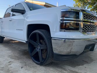 Silverado Rims 26s