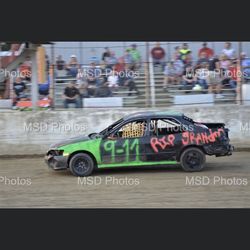 Race Ready Beside Seat And Belts