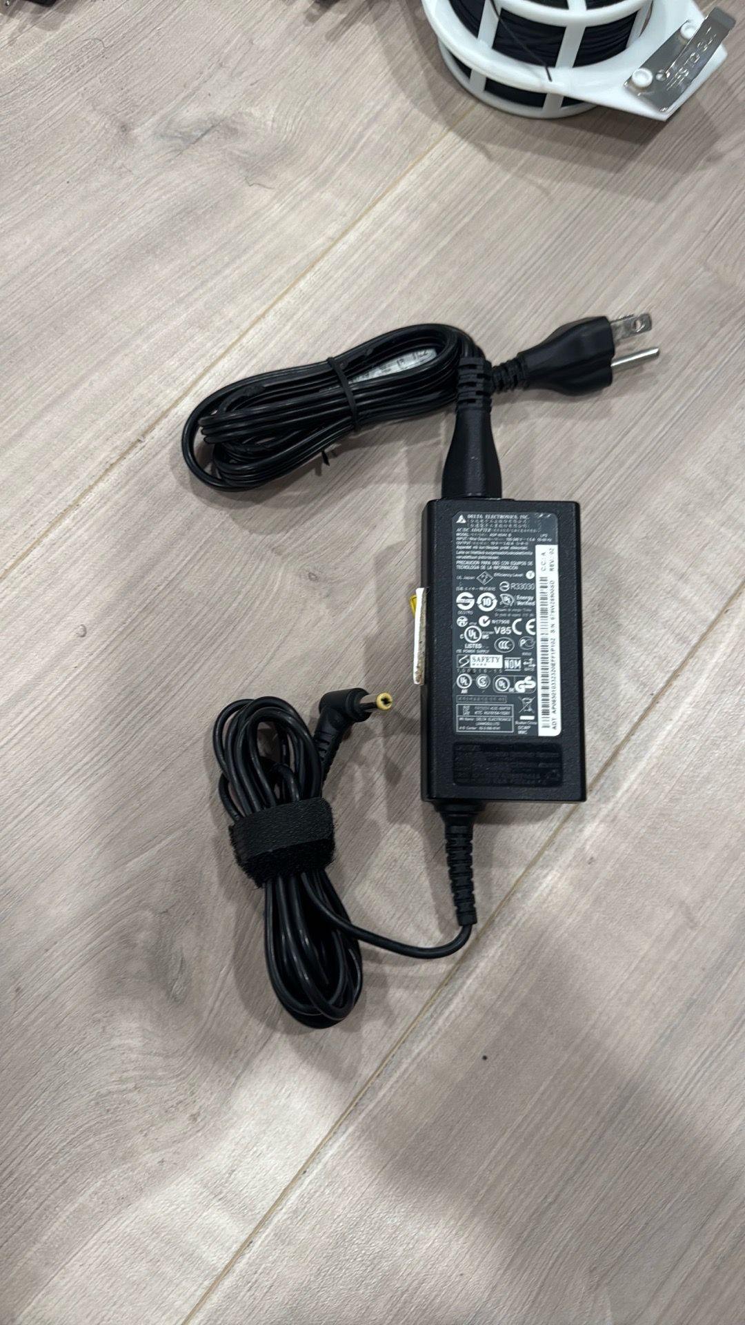 Acer laptop charger