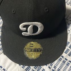Hat Size 7 3/8