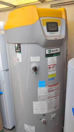 AO Smith BTH-300 Cyclone 119 Gallon, 300 Input MBtu - 96% AFUE - Commercial Natural Gas Water Heater - Power Vent 