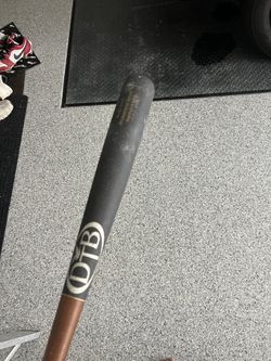 33 In Dtb Wood Bat