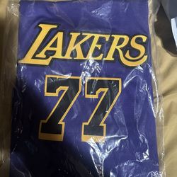 LUKA LAKERS JERSEY YOUTH  MED