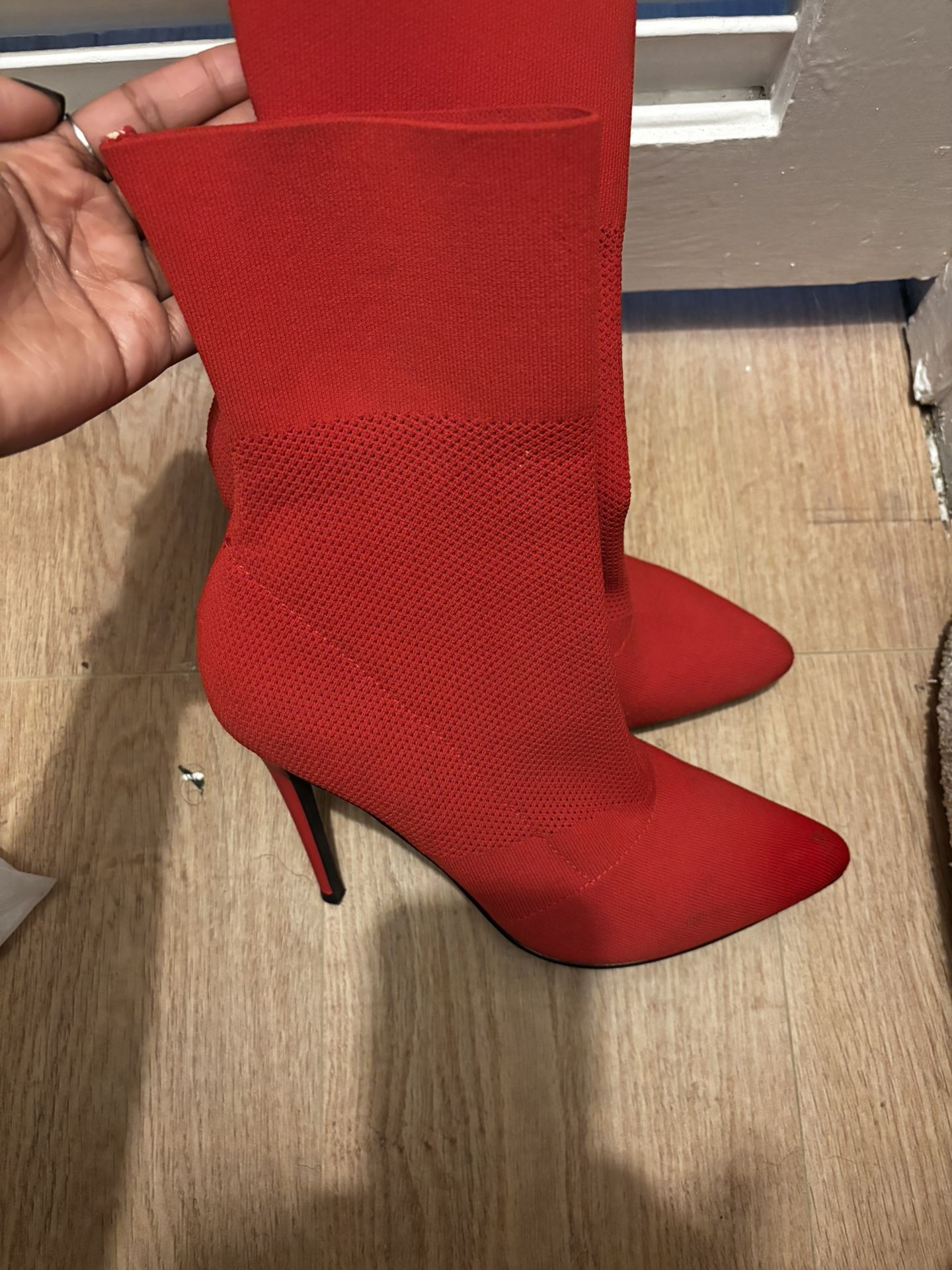 Steve Madden Red heels 