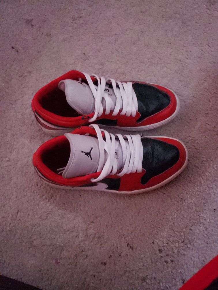 Nike And Jordan Shoes 