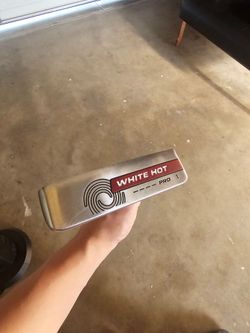 Odyssey White Hot Pro #1