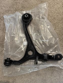 2004 honda accord passenger side lower control arm
