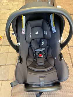 JOIE Baby car seat and base