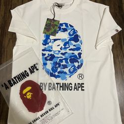 A Bathing Ape Men's Short Sleeve T-Shirt Size S