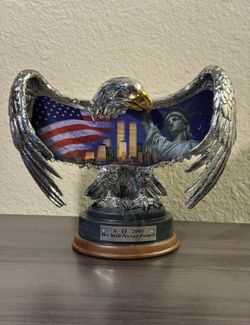 RARE Bradford Exchange “We Will Never Forget”  9/11 10th Anniversary Comm. Eagle