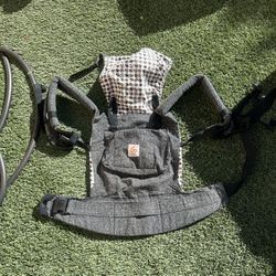$25 - Barely Used Ergobaby Carrier 