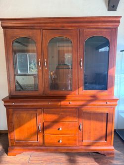 Cherry Wood China Cabinet Hutch Buffet