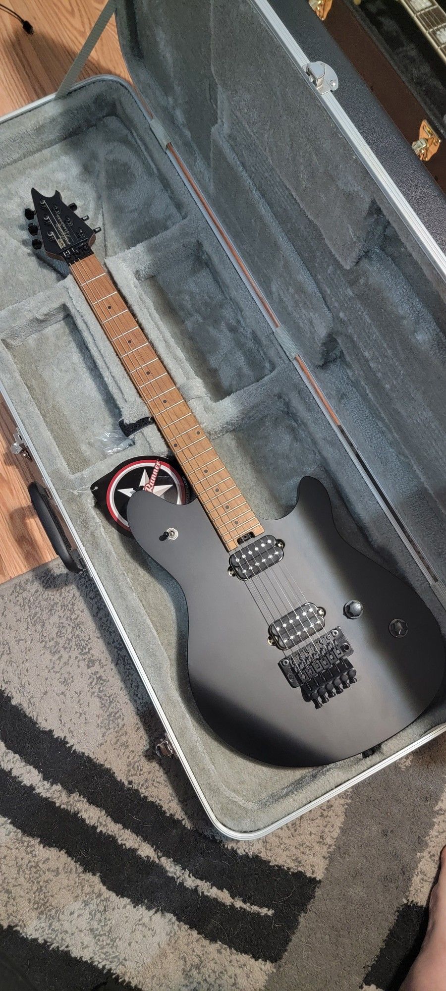 Epiphone EG Electric Acoustic + EVH Wolfgang Standard