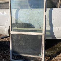 Ventanas De Vinil Tengo 6 Estan Tienen Mancha Entre Los 2 Vidrios Son Gratis 