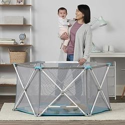Regalo My Portable Play Yard