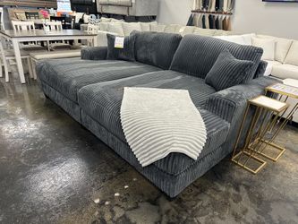 XXL Jumbo Sectional 