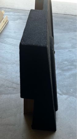Black Carpeted Subwoofer Enclosure Box