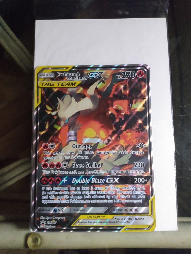 Charizard & Reshiram GX Jumbo Holo Card