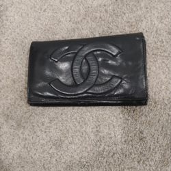 CHANEL- WALLET/CLUTCH