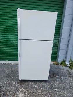 Kenmore White Refrigerator