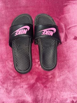 Nike Black & Pink Slides - Size 8