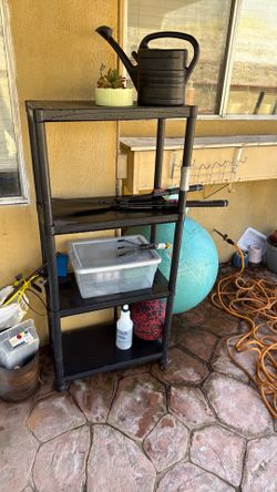 Black outdoor shelf
