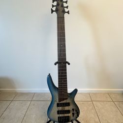IBANEZw SR606E SIX STRING BASS GUITAR + HARD CASE AND STAND + 2 instrument Cables