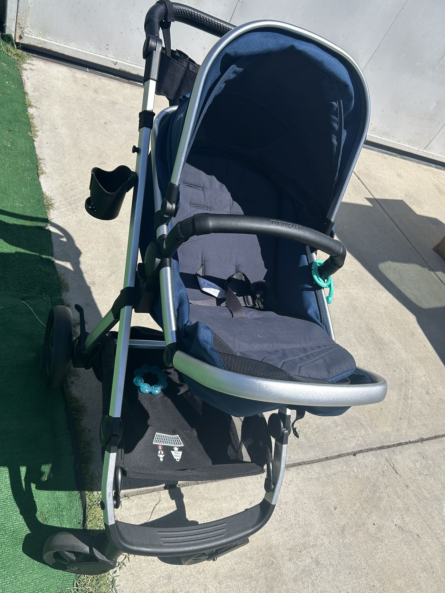 Stroller 