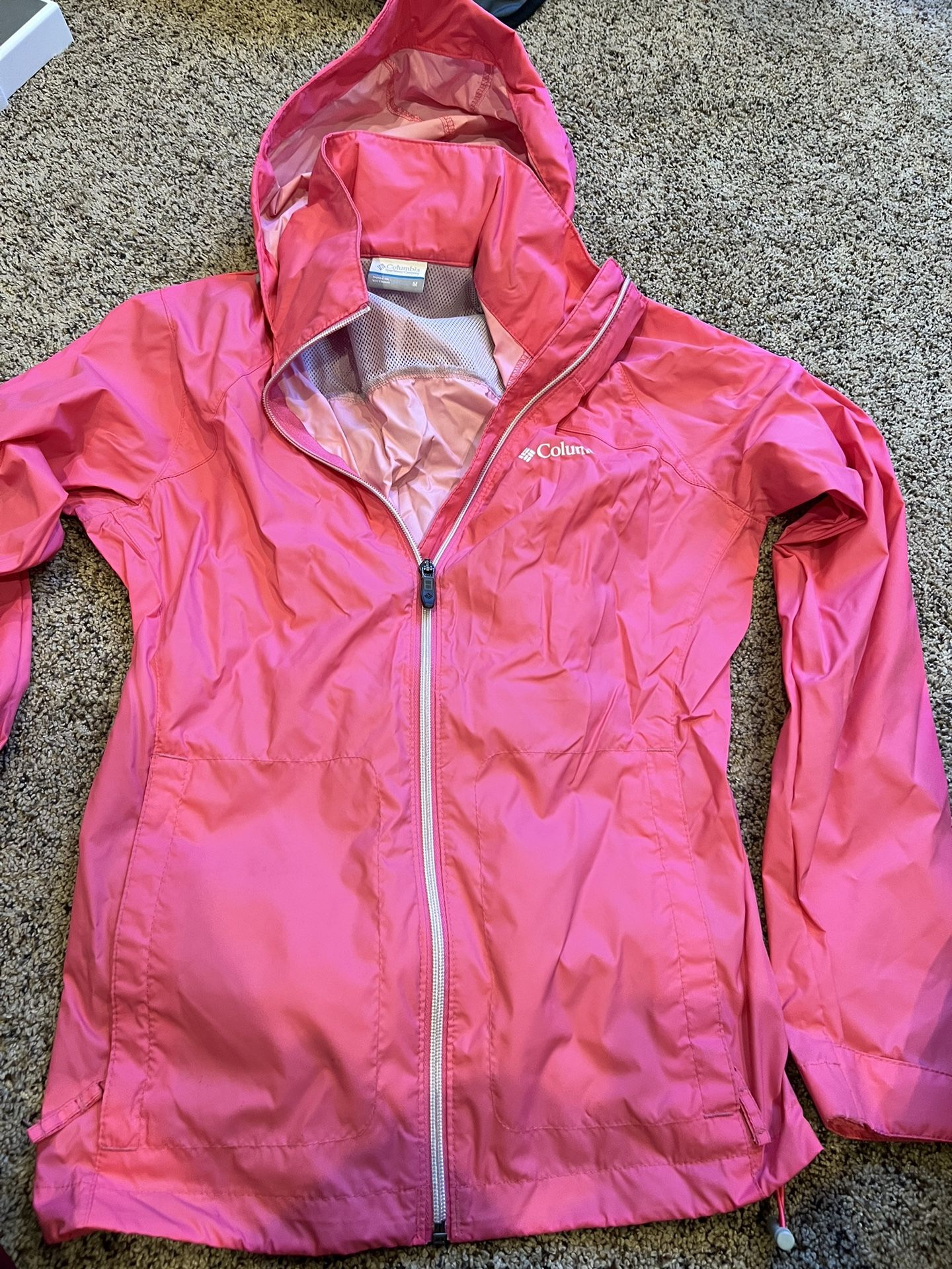 Womans Size M Colombia Rain jacket