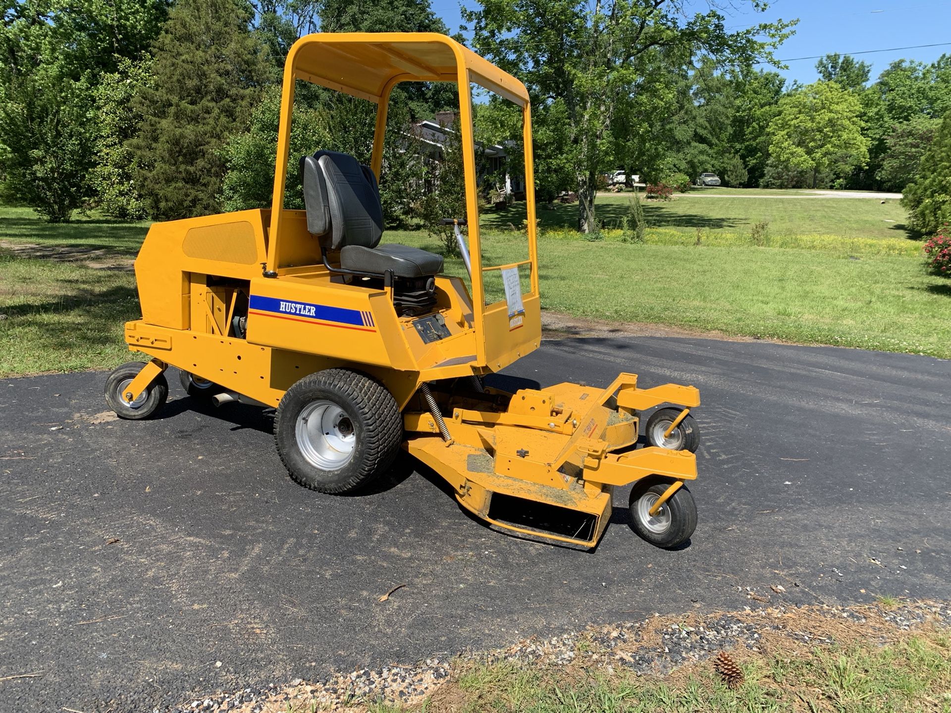 Hustler 4600 Lawnmower  4cyl. Kubota Diesel 38 Hp. 1173 Hours  6 Foot  cut New Paint and Decals