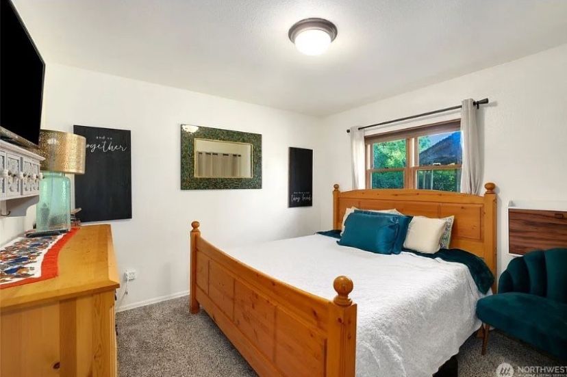 Wooden King Size Bedroom Set