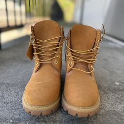 Timberland Boots and yeezy 350’s 