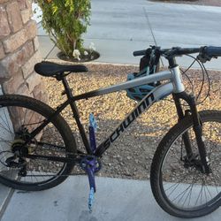 Schwin Aluminum Comp Mountain Bike