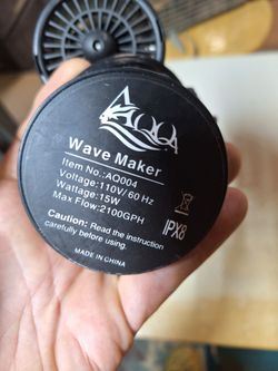 Aquarium wave maker