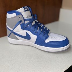 Air Jordan 1 Retro High Sizes 8.5 and 10