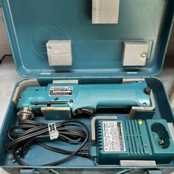 Makita DA3000D Right Angle Drill 