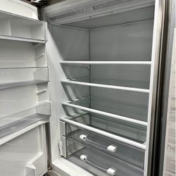 Sub Zero Panel Ready 36” Built In Bottom Freezer Refrigerator 